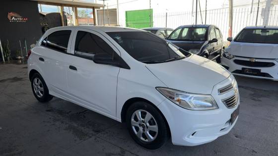 CHEVROLET ONIX 1.0 MPFI JOY 8V FLEX 4P MANUAL CHEVROLET ONIX 1.0 MPFI JOY 8V FLEX 4P MANUAL